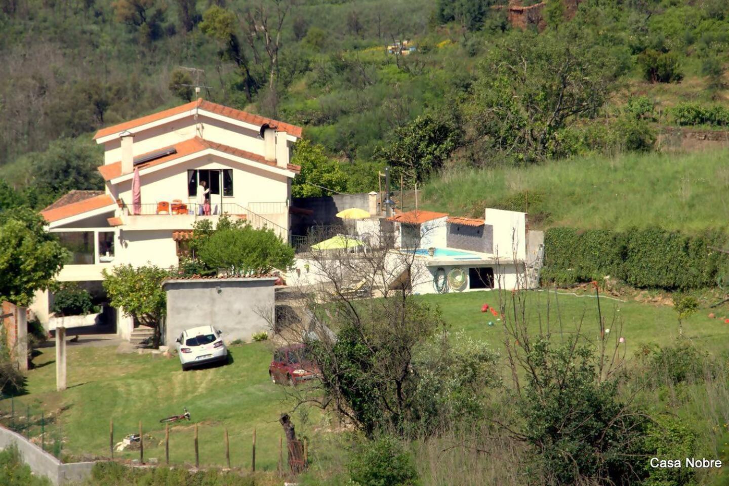Retiro Na Natureza Casa Com Piscina Digueifel Exterior photo